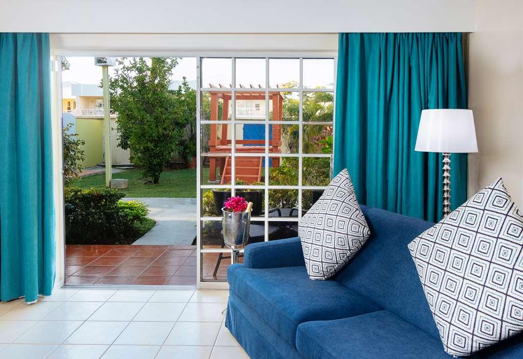 Bay Gardens Hotel Νησίδα Γκρος Δωμάτιο φωτογραφία